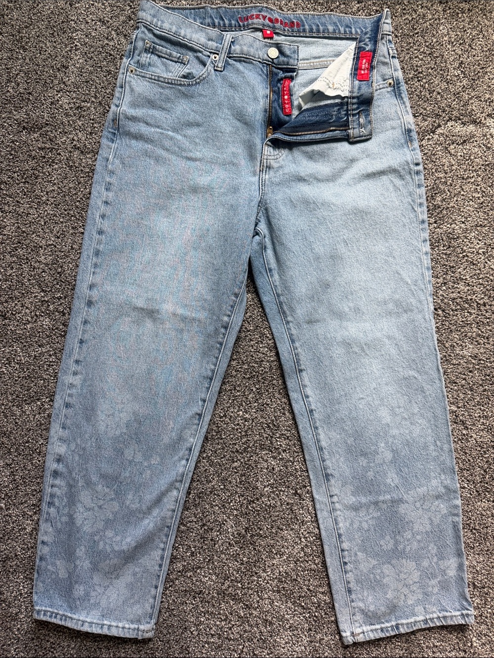 Lucky Brand Light Blue Denim Jeans with White Flower Accents Size 8 29